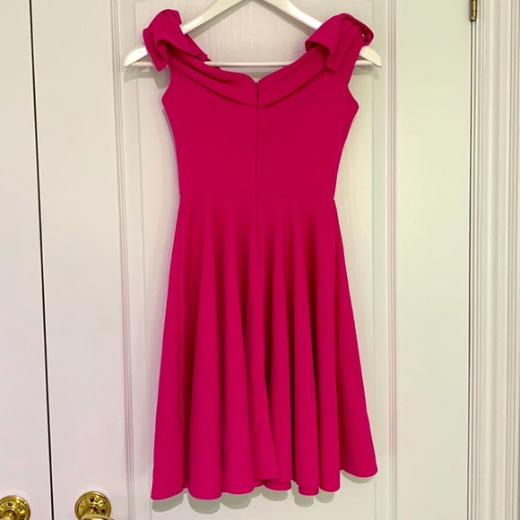 GORGEOUS Zack Petites Hot Pink Bow Shoulder Dress - Picture 2 of 2